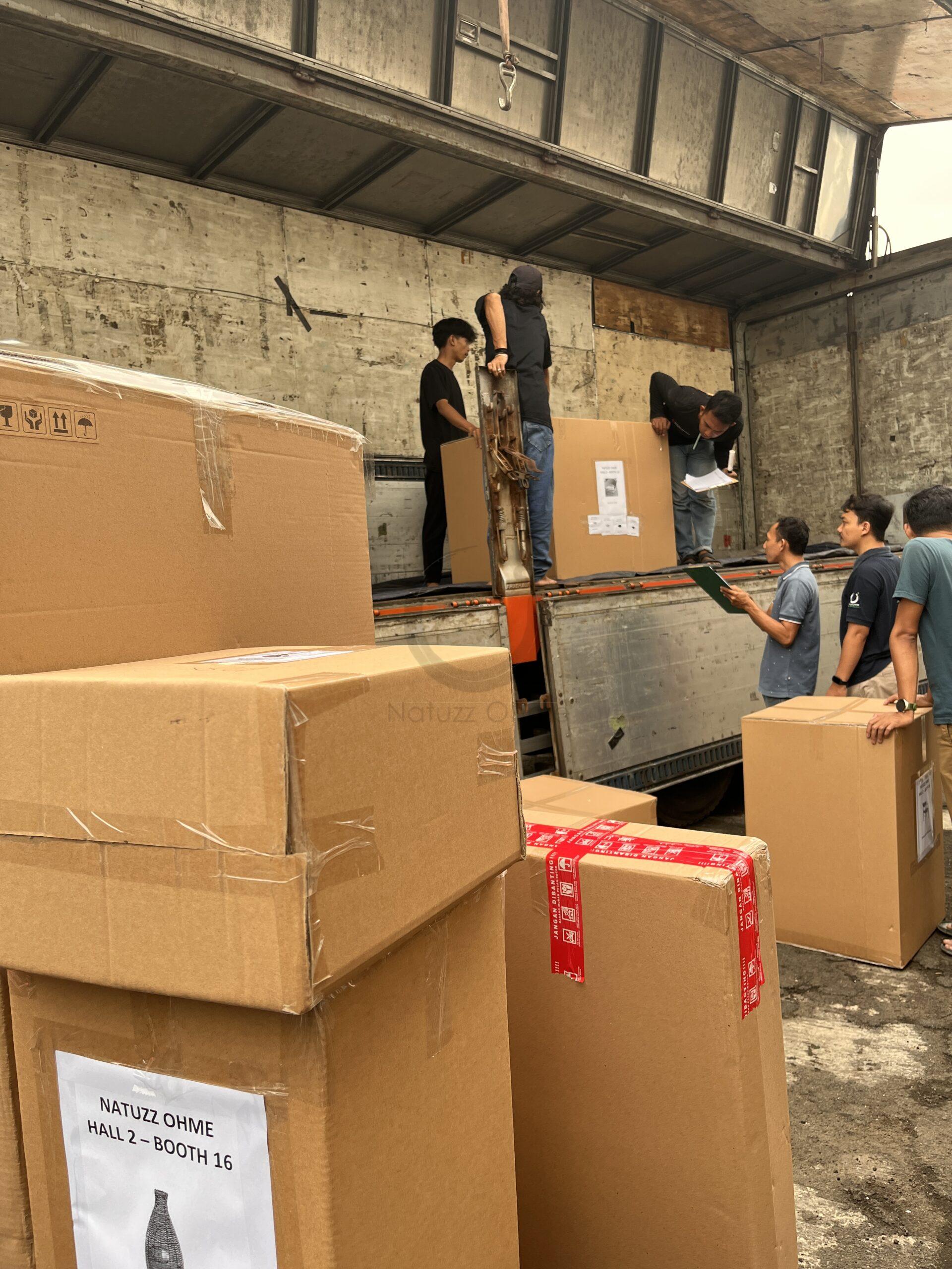 Exhibition furniture